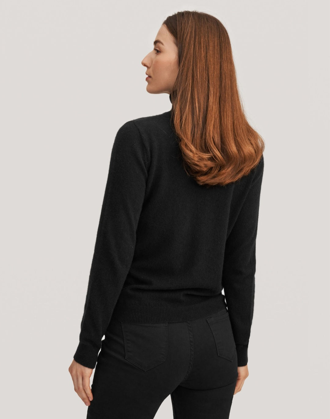 Seamless Silk-Cashmere Blend Turtleneck Sweater