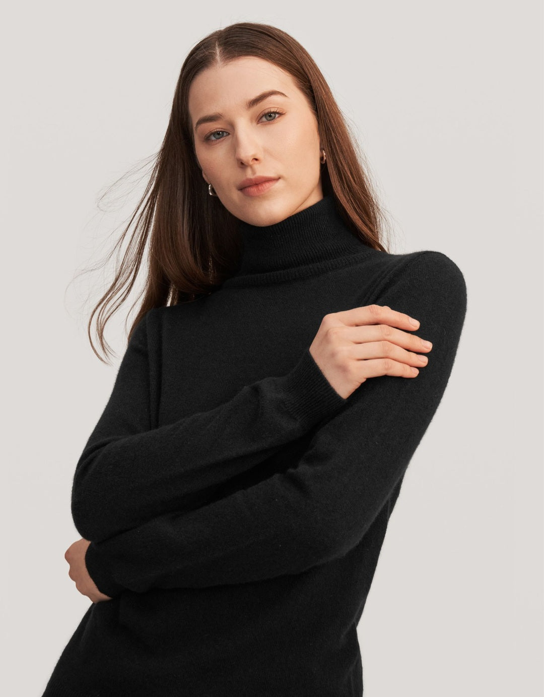 Seamless Silk-Cashmere Blend Turtleneck Sweater